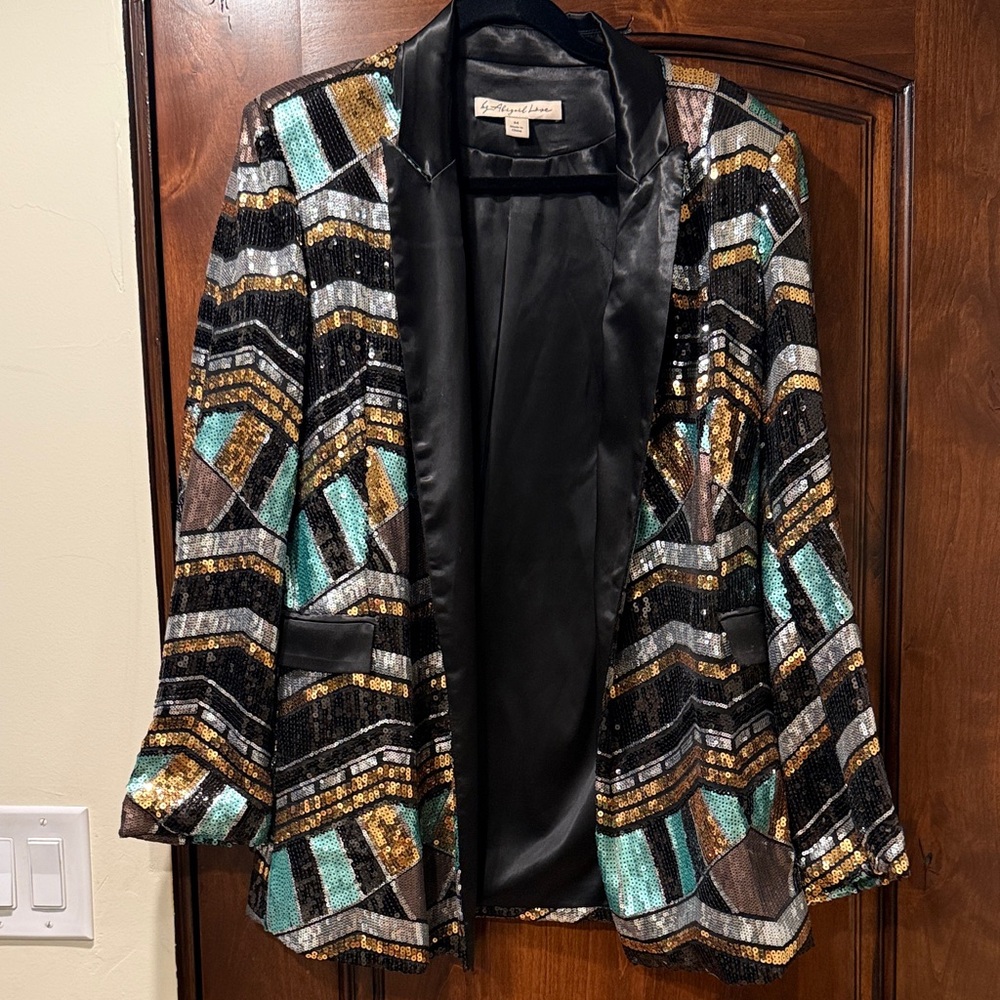 Sequin Blazer with Geometric Pattern - image 1